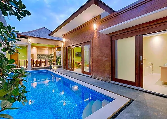 By Sanga Sanga Hospitality Villa *